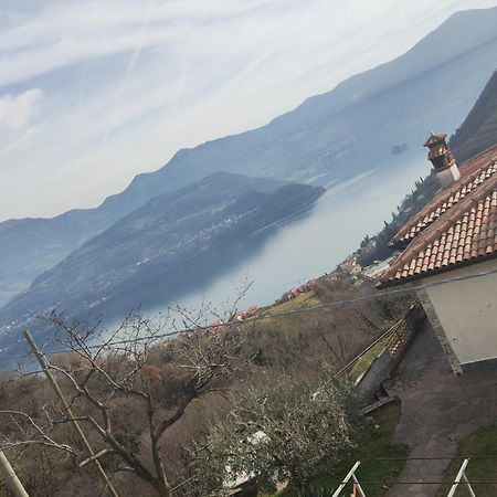 Villa La Cornale à Tavernola Bergamasca Extérieur photo