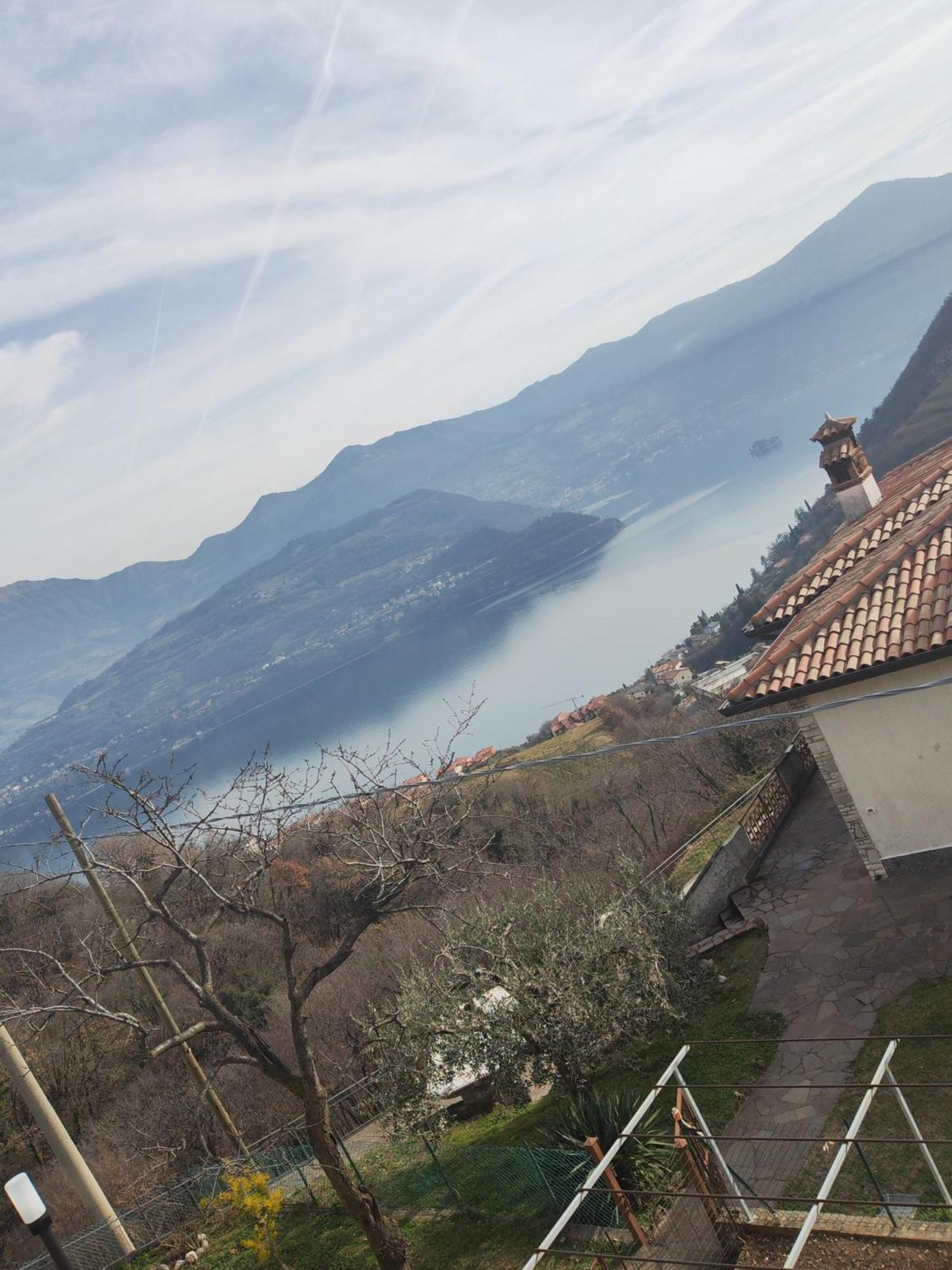 Villa La Cornale à Tavernola Bergamasca Extérieur photo